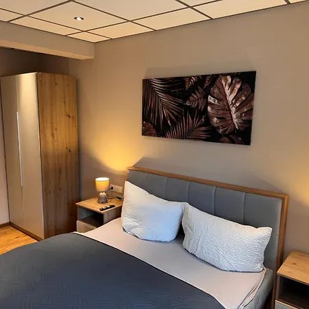 Im Saloon * Altenahr